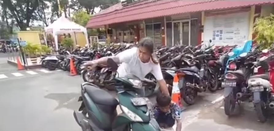 Sering Memalak Pedagang Dan Sopir Angkot Preman Di Pasar Raya Padang