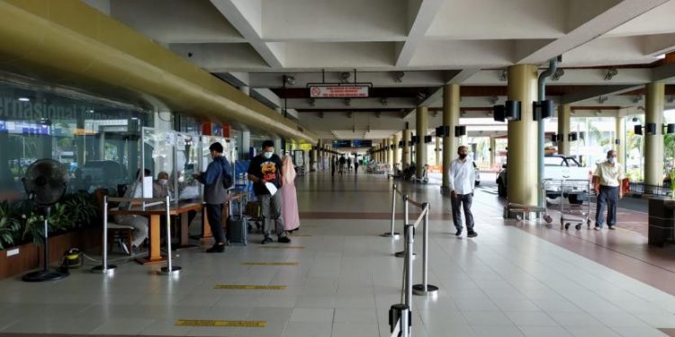 Suasana di Bandara Internasional Minangkabau (BIM) saat penerapan PPKM beberapa waktu lalu. Foto: Ist