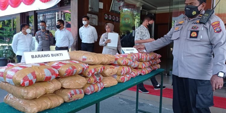 Polisi amankan 28 kilogram ganja asal Sumut