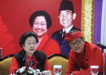 Megawati dan Hasto Kristiyanto (Antara)