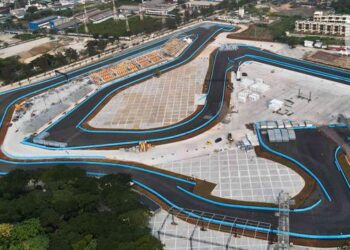 Foto udara memperlihatkan Jakarta International E-Prix Circuit di kawasan Ancol, Jakarta.