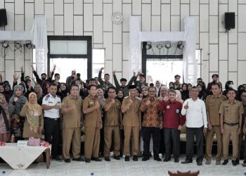 Wakil Bupati Solok Selatan menerima 324 KKN Mahasiswa UIN Imam Bonjol. (Foto: Dok. Pemkab Solok Selatan)