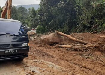 Lalu Lintas Padang - Solok