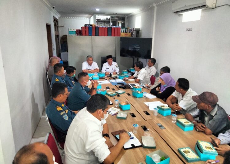 Panitia Pemilihan Ketua Koperbam Teluk Bayur saat audiensi bersama Dinas Koperasi Padang, Rabu (20/7/2022). [SumbarKita/Fajar].