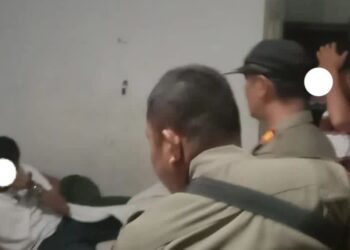 Terciduk Diduga Lagi 'Ena-ena', 8 Orang Diamankan dalam Kamar Hotel di Padang