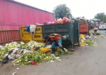 Meskipun sarana telah dilengkapi, namun DLH Padang masih menemui kendala di lapangan