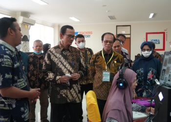 unp resmikan tiga laboraturium baru (Foto : UNP)