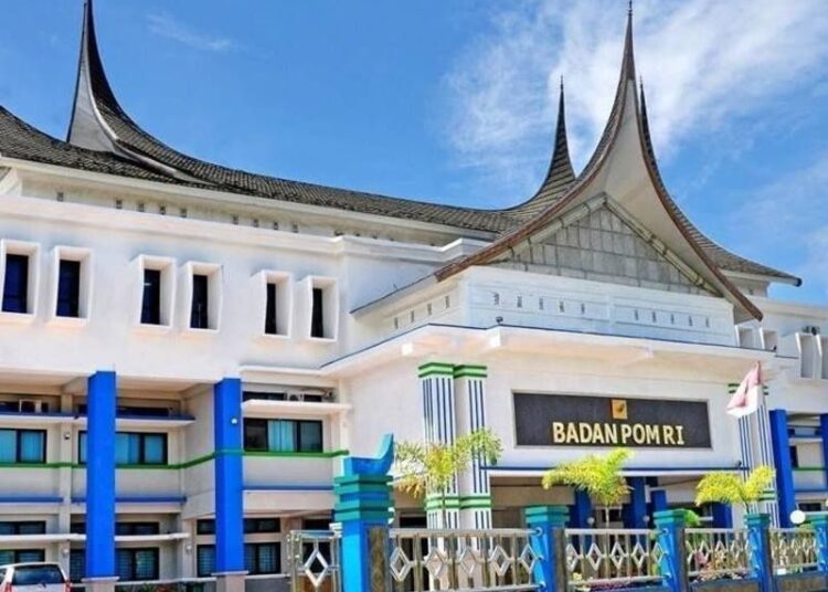 BPOM Padang Uji Sampel Makanan Yang Racuni 10 Anggota Paskibraka Kota Solok