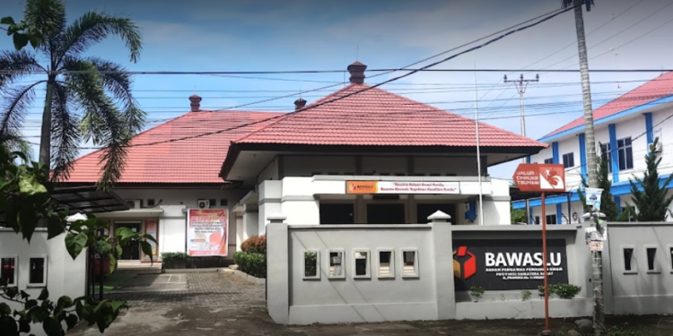 Kantor Bawaslu Sumbar di Jalan Pramuka Kota Padang (ist)