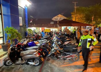 Belasan motor diamankan polres pessel saat razia balap liar