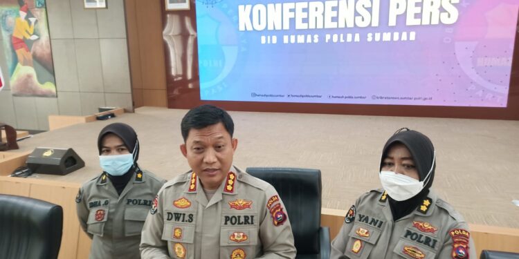 Kombes Pol Dwi Sulistyawan mengungkapkan bahwa polda Sumbar berkomitmrn Ranah Minang Tanpa Judi