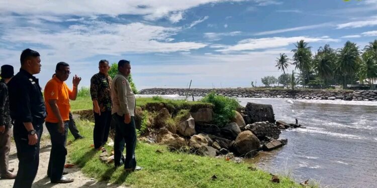 Dampak abrasi di Kawasan Pasie Nan Tigo Padang (ist)