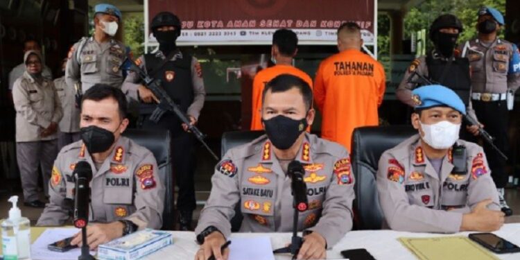 Konferensi Pers yang digelar Polda Sumbar saat menangkap perwira polisi yang terlibat narkoba (Foto: ANTARA)