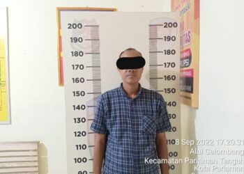 Kepala Desa (Kades) Batang Kabuang, Pariaman Timur, Kota Pariaman saat ditangkap polisi (ist)