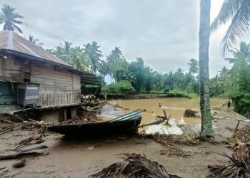 Kondisi pasca banjir di Nagari Salayo Kabupaten Solok, Minggu (2/10/2022).