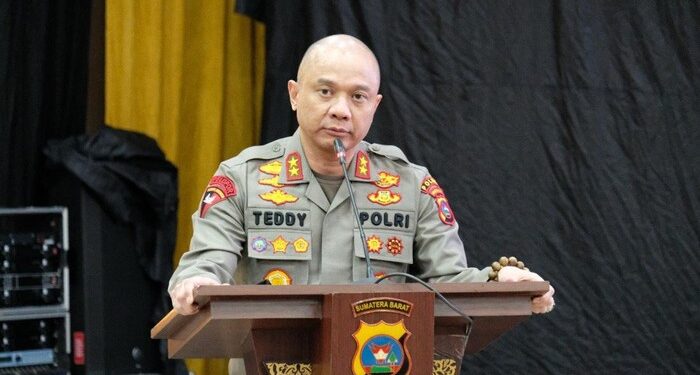 Irjen Teddy Minahasa (Foto: dok. Polri.go.id)