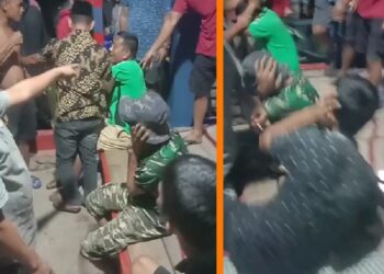 Tangkapan layar video warga hajar terduga pencuri sapi di Pesisir Selatan (Ist)