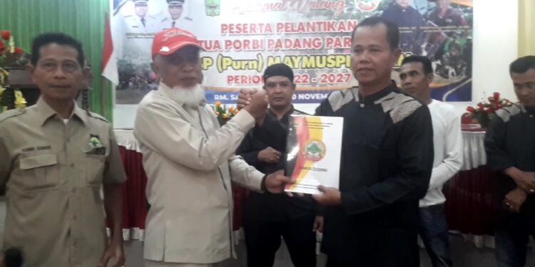 Pengurus Porbi Padang Pariaman resmi dilantik. [Foto: Rendi]