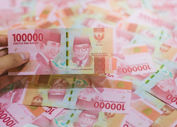 Ilustrasi uang rupiah. [Sumber: Pixabay.com]