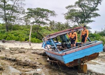 Kapal yang ditumpangi korban ditemukan Tim SAR Mentawai di hari keempat pencarian (ist)