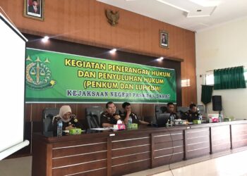 Kejari Pasbar Beri Penyuluhan dan Penerangan Hukum Kepada PPK di Lingkungan Pemkab