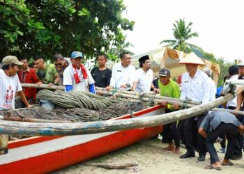 Festival Budaya Palai Bada Pesisir Selatan Dimulai