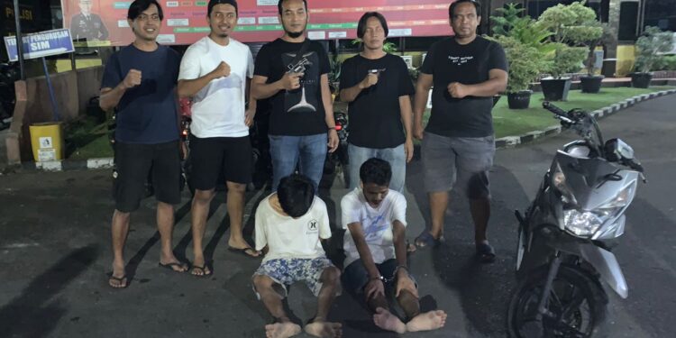 Dua Pemuda di Padang Rampas Motor Ojol, Todong Korban dengan Airsoft Gun