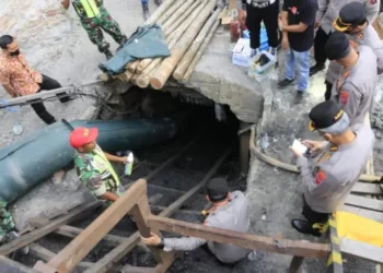 Polisi Periksa Saksi Ledakan Tambang Sawahlunto yang Tewaskan 10 Pekerja. kapolda sumbar