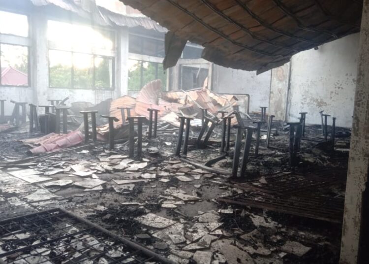 SMKN 2 Pariaman Terbakar, Api Disebut dari Lantai 2