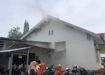 Gudang Rekam Medis RSI Ibnu Sina Pasaman Barat Terbakar