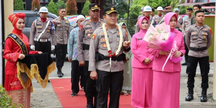 Polres Pasaman Barat Gelar Pisah Sambut Kapolres