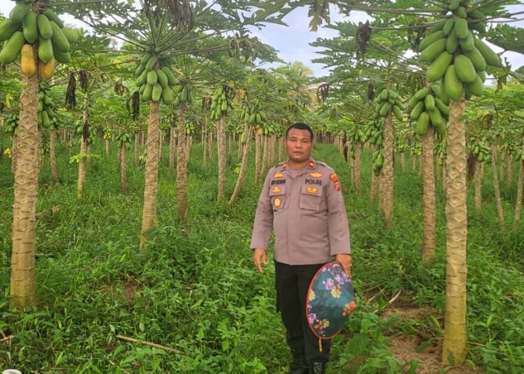 Kisah Jon Hendri, Anak Petani Tunanetra yang Berhasil Menjadi Waka Polres