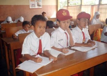 Lima Hari Sekolah di Padang Diterapkan Mulai 6 Februari