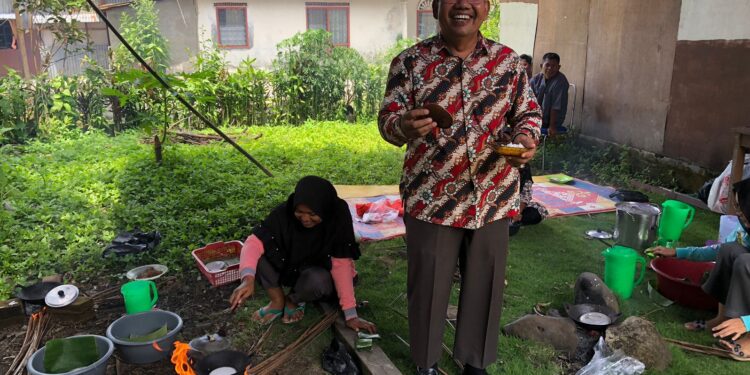 Penghormatan Leluhur di Bulan Rajab, Warga Pasaman Barat Mulai Maapam