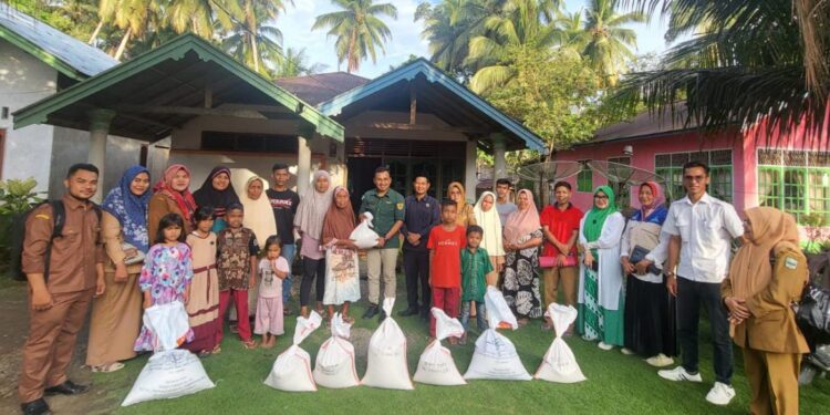 Korban Banjir Padang Pariaman dapat Bantuan Beras