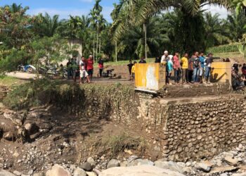 Cerita Korban Galodo Pasaman: Hujan Lima Menit, Rumah Rata dengan Tanah