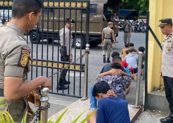 Belasan Remaja Diciduk Polisi di Padang, Diduga Akan Tawuran dan Balap Liar