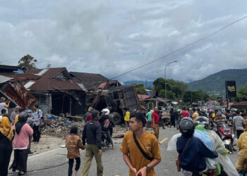 Empat Peristiwa Tragis di Sumbar. Kecelakaan Beruntun di Jalan Raya Padang Panjang-Bukittinggi