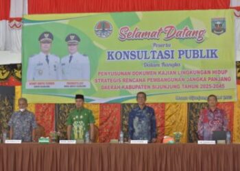 Konsultasi Publik Tahap I dalam rangka penyusunan dokumen kajian lingkungan hidup strategis (KLHS) rencana pembangunan jangka panjang daerah (RPJPD) Kabupaten Sijunjung tahun 2025- 2045, Kamis (25/5/2023).