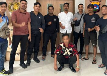 Tersangka penggelapan mobil ditangkap Tim Opsnal Satreskrim Polres Sawahlunto. Ist