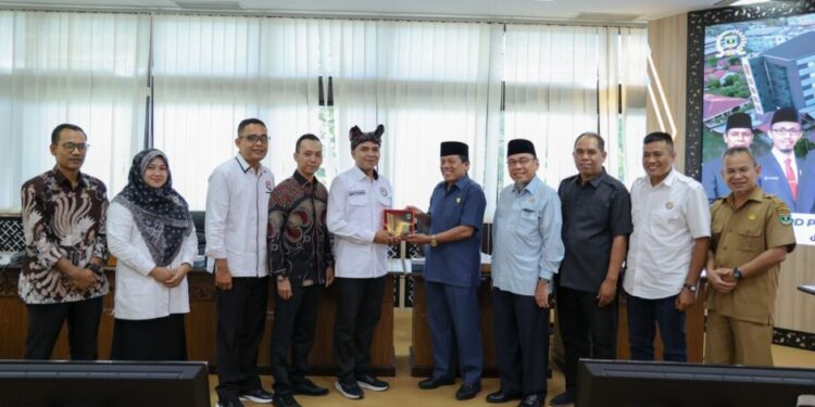 DPRD Sumbar KPI Awards