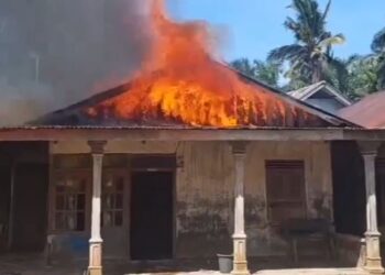 Jelang Siang, Rumah Warga di Pasaman Barat Ludes Terbakar