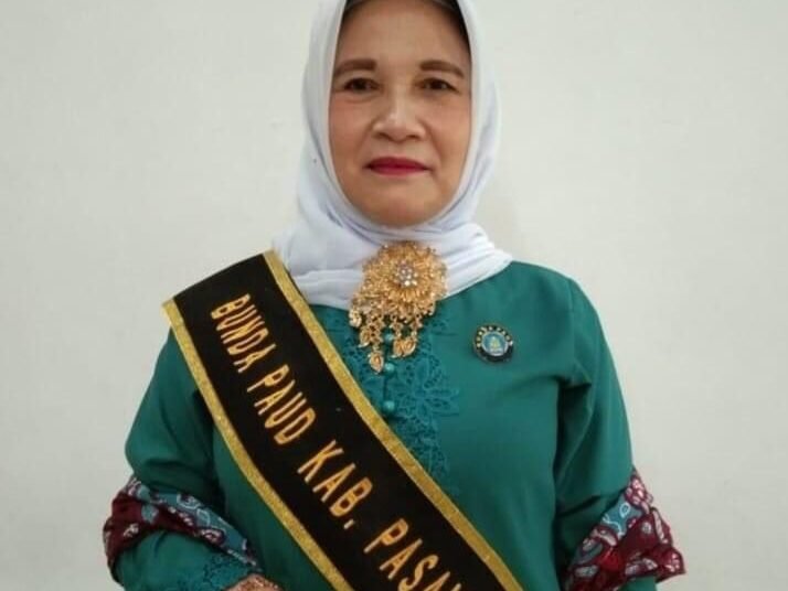 Titi Hamsuardi