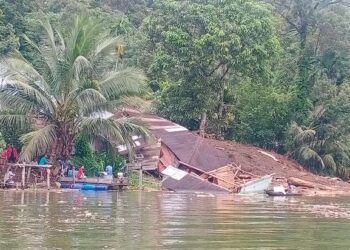 Bencana Agam Rusak Rumah