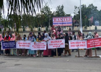 Pencairan Uang Bantuan Gempa