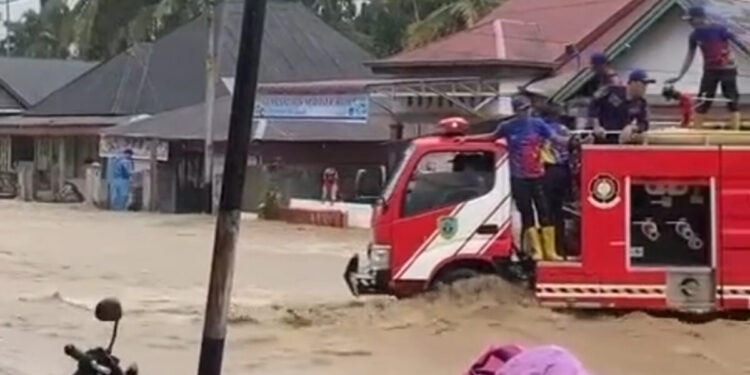 Banjir Lubuk Sikaping