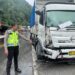 Mobil Tabrak Truk Sawahlunto