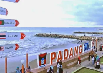 Taplau atau Pantai Padang