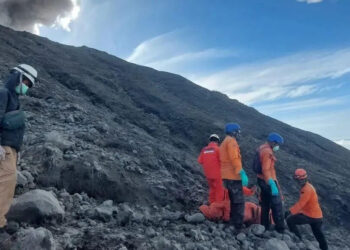 Pendaki Gunung Marapi