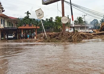 Banjir di Pasaman